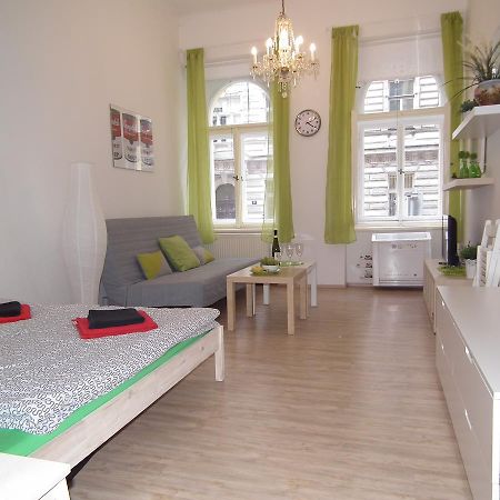 Apartment In The Centre Praga Zewnętrze zdjęcie